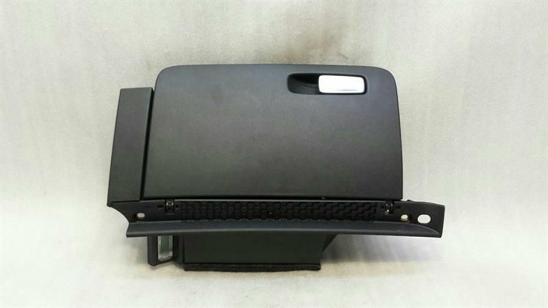 Audi A1 8X Glovebox 8X2857035 RHD RIGHT HANDLEBAR