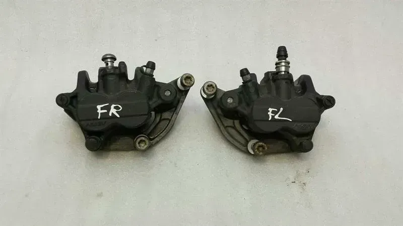 BMW C600 SPORT Front Pair Brake Caliper 8535362 Front Brake Caliper Set