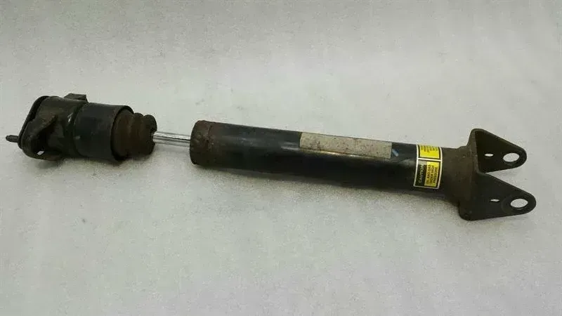 Mercedes R Class W251 Right Shock Absorber Rear A2513202131 Rear Shock Absorber