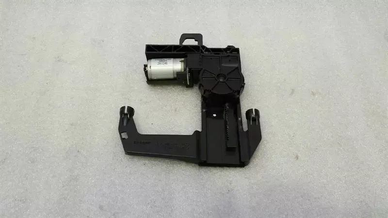 Mercedes R Class W251 Headrest Adjustment Engine A0009700026 Headrest Motor