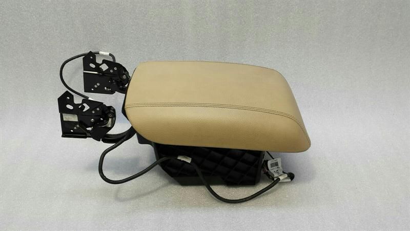 Mercedes R Class W251 Armrest A2516801489 Centre Armrest Armrest