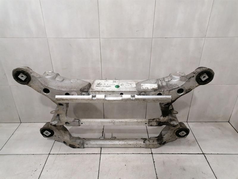 Tesla Model S 75 Subframe Rear 1009826-00-A Axle Frame Rear Axle