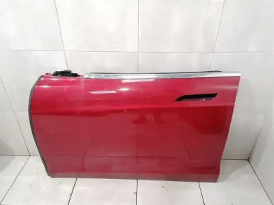 Tesla Model S 75 Left Front Door 6006662-E0-H Door Front Left