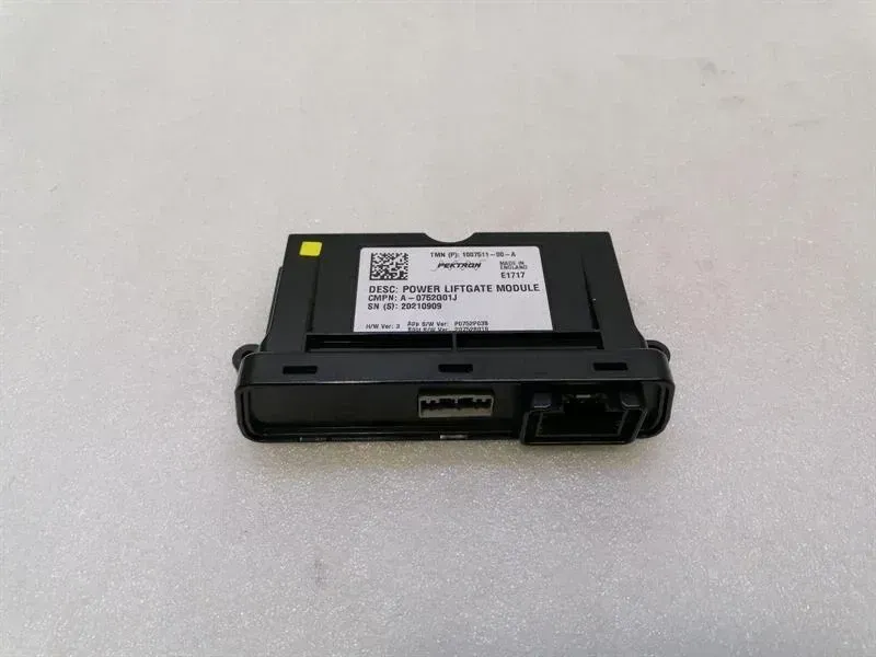 Tesla Model S 75 Electronic Module 1007511-00-A Controller POWER LIFTGATE