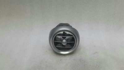 Mercedes C Class W205 RHD Left Air Vent A2058304400 Right Handlebar C205