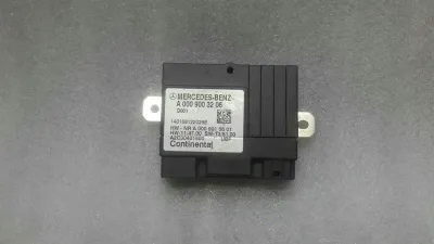 Mercedes C Class W205 Fuel Pump Module A0009003206 Fuel Pump Control Unit.