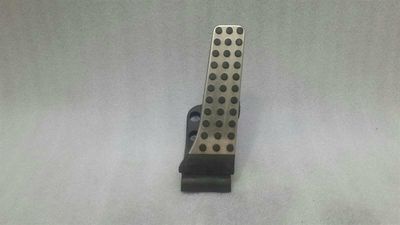 Mercedes C Class W205 C205 Gas Pedal (Electrical) A2053000104 Accelerator Pedal AMG