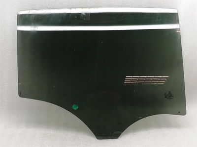 Mercedes GLA X156 right rear door glass A1567350410 door window rear right