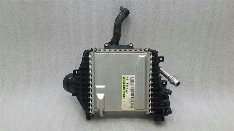 Mercedes E Class W213 Intercooler A6540900100 Intercooler OM654