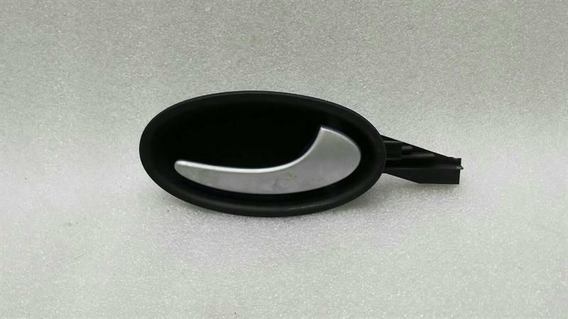 Mercedes SLK R171 right door inner handle A1717600462 interior door handle right