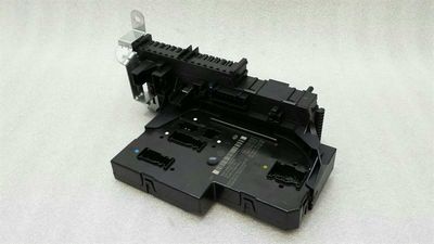 Mercedes SLK R172 Fuse Box A1729060005 Fuse Box
