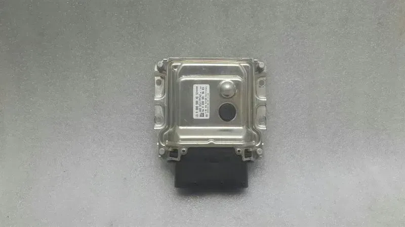 Mercedes C Class W205 Exhaust Gas Module A0009004810 Bluetec Control Unit Coupe