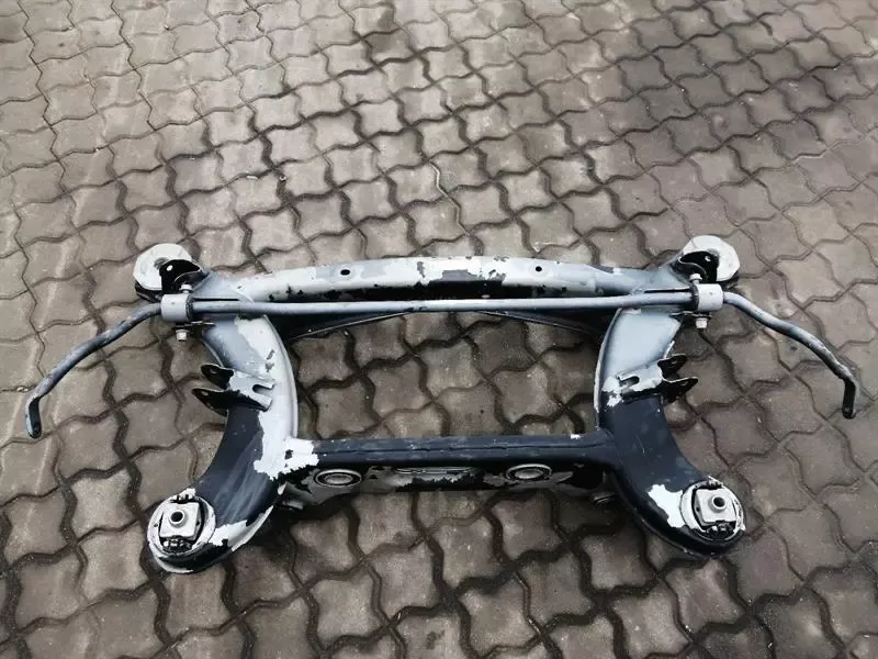 Mercedes C Class W205 Subframe Rear A2053502004 Axle Frame Rear Axle