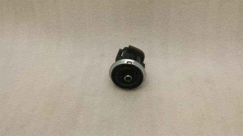 Audi A3 8V facelift air vent 81A820901B ventilation nozzle ventilation grille