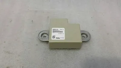 BMW 5 Series F10 528i Amplifier Antenna 6935024 Antenna Amplifier Antenna