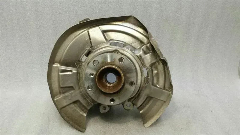 BMW 5 Series F10 528i Right Rear Hub 6793770 Wheel Bearing Housing Rear Right