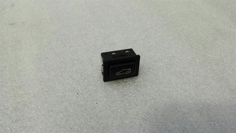 BMW 5 Series F10 528i Boot Lid Switch 9200316 Tailgate Switch
