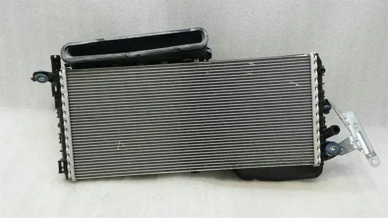 Porsche Boxster 718 left water radiator 982121252 water cooler radiator left B4T