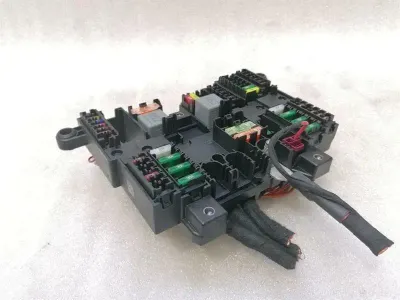 Mercedes A Class W177 Fuse Box A1779061002 Fuse Box