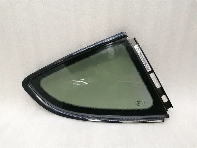 Porsche Cayman 718 Right Rear Quarter Glass 98154311210041 Door Glass 1/4 Rear R