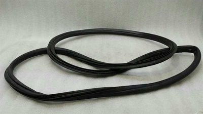 Porsche Cayman 718 rear lid seal 98151261101 rear trunk seals