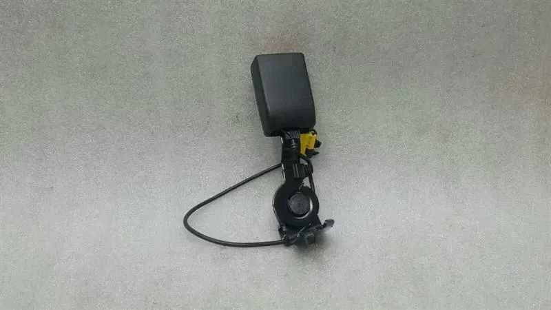 Mercedes ML W166 belt buckle A1668600769 belt buckle