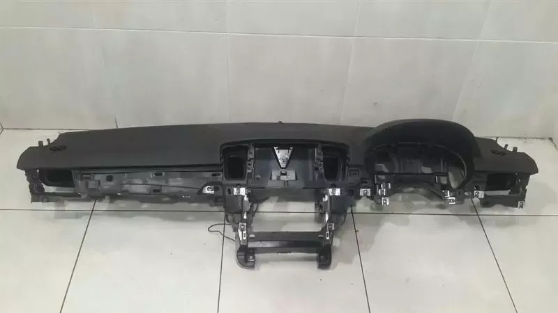 Mercedes ML W166 RHD Dashboard A1666800787 Right Hand Drive