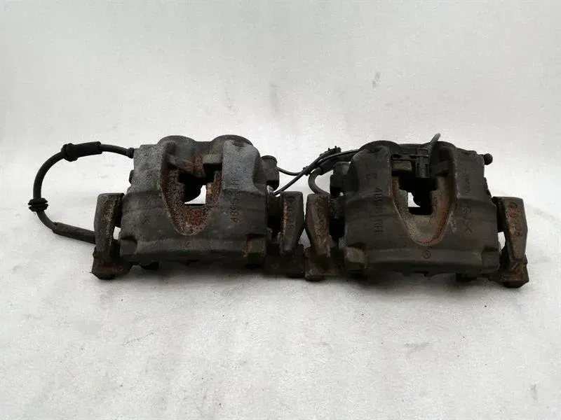 Mercedes ML W166 front brake caliper set A1664210581 caliper front set
