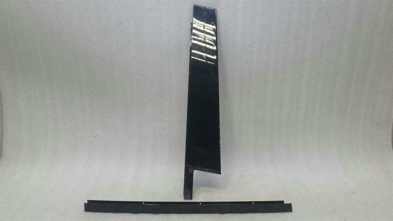 Mercedes ML W166 rear right body moulding A1666900487 strip rear right