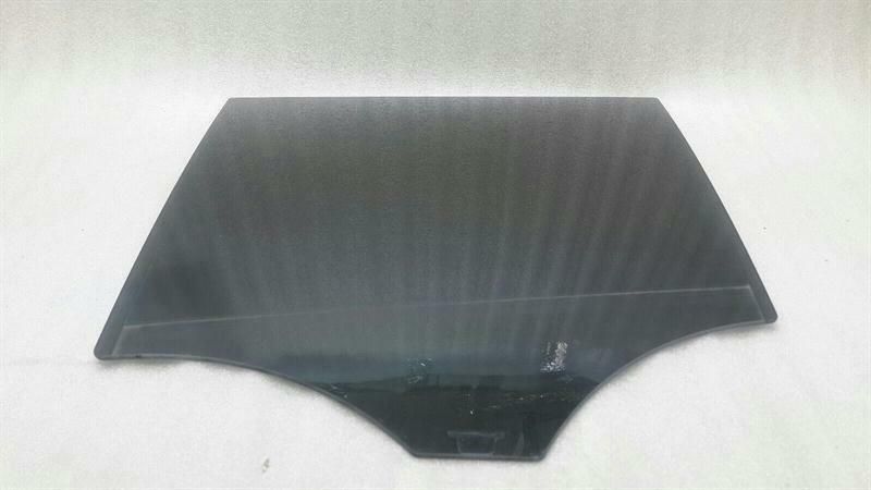 Mercedes ML W166 left rear door glass A1667351910 door window rear left tinted
