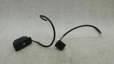 Mercedes ML W166 Multimedia Input Set A2188200087 Control Unit Female AUX IN USB