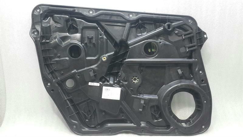 Mercedes ML W166 Left Front Door Winder A1667201102 Window Regulator Front Left