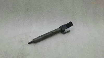 Mercedes ML W166 Injector A6510702987 Fuel Injector OM651