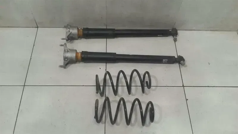 Mercedes A Class W176 Shock Absorber Rear A1173201131 Rear Shock Absorber Set