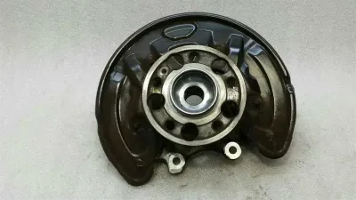 Mercedes GLC X253 Right Rear Hub A2133500241 Wheel Bearing Housing Rear Right