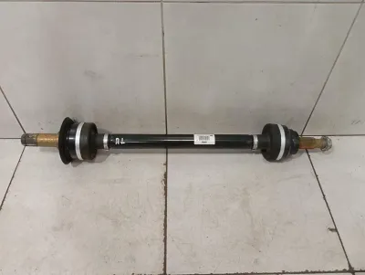 Rolls Royce Wraith RR5 RLH Drive Shaft 3320 8654609 Drive Shaft Rear Left