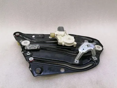 Rolls Royce Wraith RR5 RLH Door Winder 51377338153 Window Regulator Rear Left