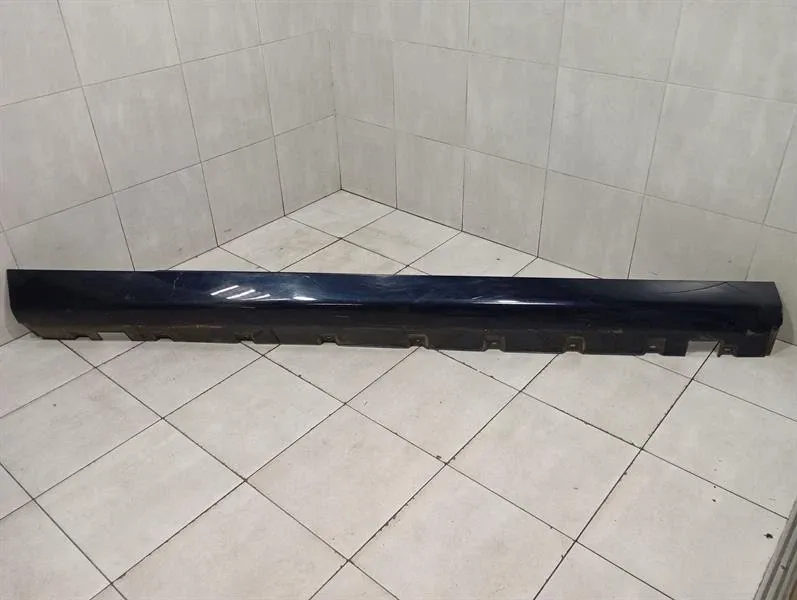 Rolls Royce Phantom MK7 VII 7 left side skirt 7040031 left side sill SWB-