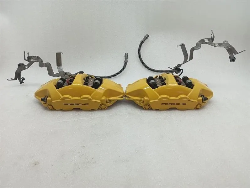 Porsche Cayman 981 GT4 brake caliper 98135205980 rear set brake caliper PCCB-