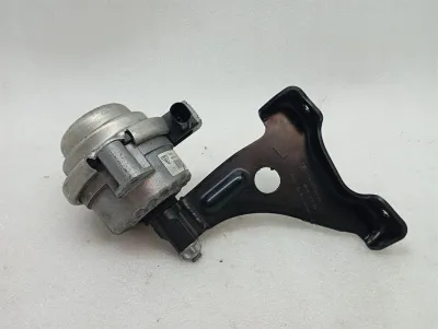 Porsche Cayman 981 GT4 engine mount 98137505980 engine mount padm left bracket-