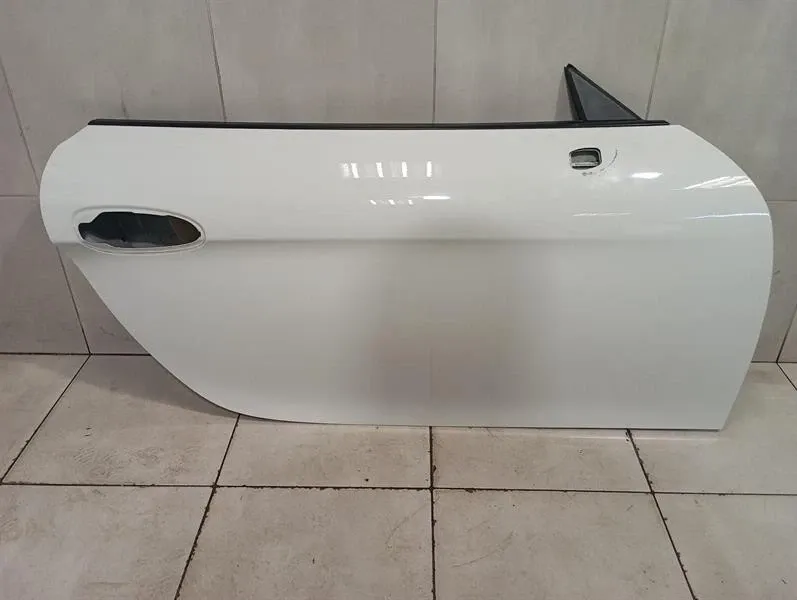 Porsche Cayman 981 GT4 right front door 98153191203 door front right-