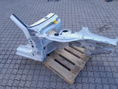 Porsche Cayman 981 GT4 Right Front Chassis Leg 99150191401 Right Front Wheel Arch
