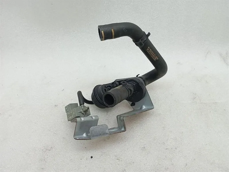 Porsche Cayman 981 GT4 Valve 98110653403 Valve