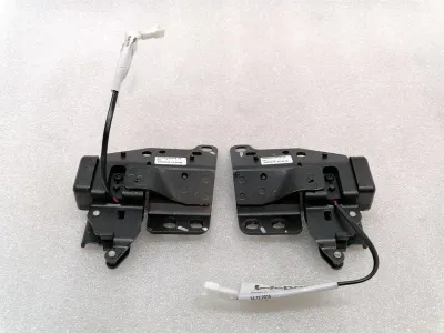 McLaren 570S Spider 9224644A ROOF LOCK -