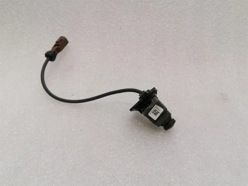 Mercedes C Class W205 Rear View Camera A0009050806 Camera