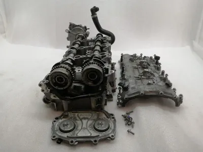 MERCEDES C43 AMG M276 V6 W205 CYLINDER HEAD LEFT A2760102413 CYLINDER HEAD LEFT