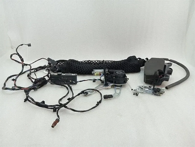 Mercedes C Class W205 Electric Boot hinge A2229006008 tailgate hinge