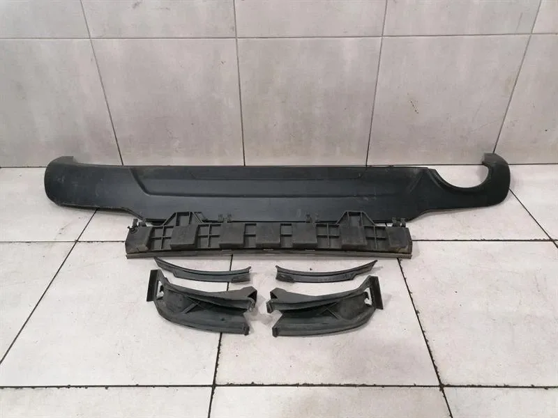 Mercedes C Class AMG W204 Rear Bumper Molding A2048853738 Bumper Bar