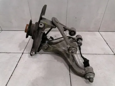 Mercedes GT C190 GTS S Left Front Hub A1903301701 Wheel Bearing Housing Front Left -