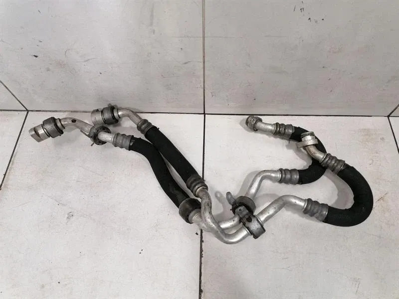 MERCEDES GT C190 GTS S COUPE Oil Cooling Pipe A1902701700 Hose-